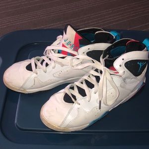 Jordan’s sz 6.5 youth